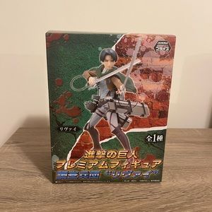 Attack on Titan Levi Figure
